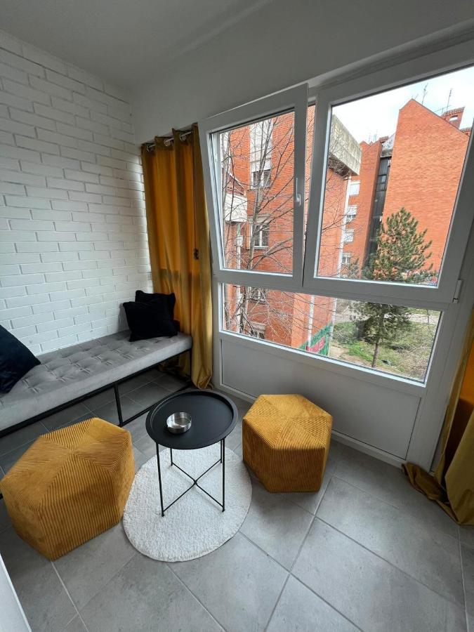 Mariposa Apartment